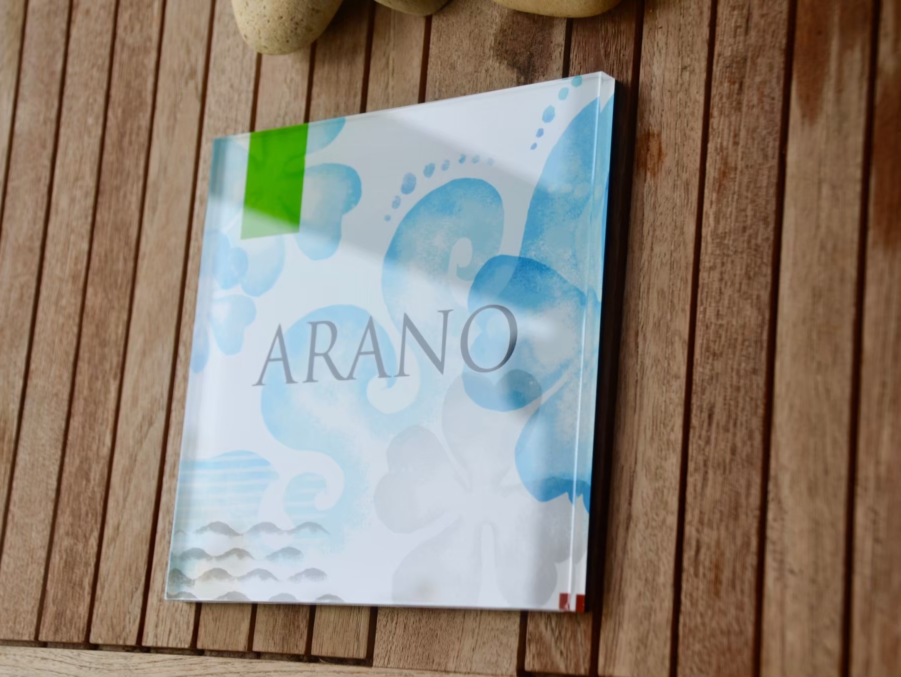 オーシャンブルーの表札